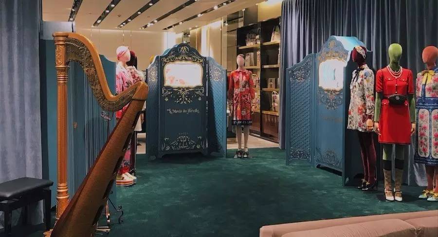 小心｜「人民币粉碎机」GUCCI带着新系列和可怕的线上选购服务，来了……