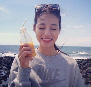 夏季防晒护肤化妆的正确步骤,夏日护肤需要做些什么项目