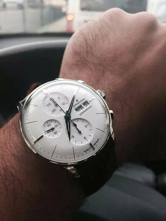 德国表与瑞士表哪个更好,德国表和瑞士表的优势