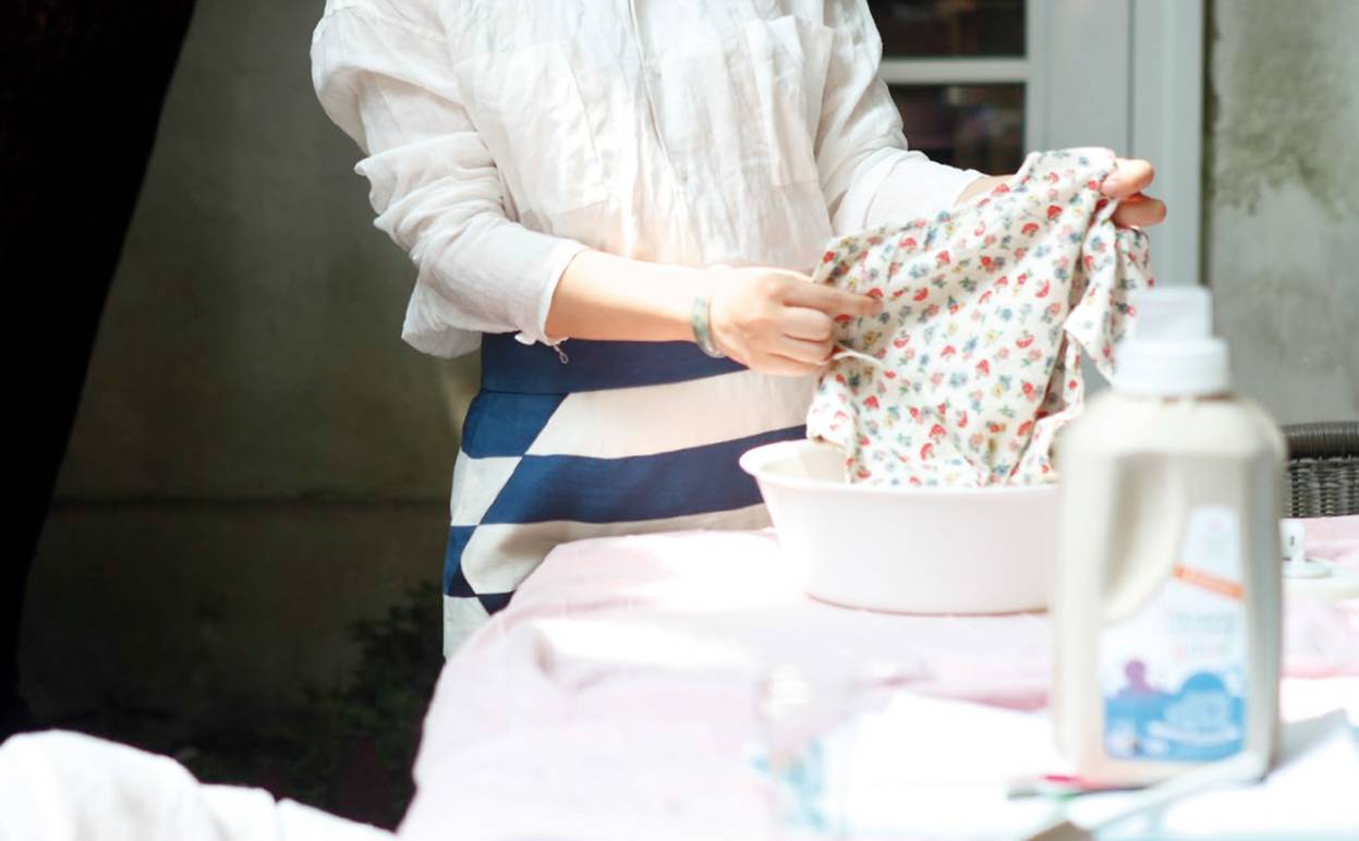 永续护衣：自有米饭柠檬牛奶来对付污渍油渍口红渍