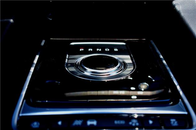 捷豹f-pace改装捷豹f-pace,捷豹f-pace2024款落地价对比捷豹xfl