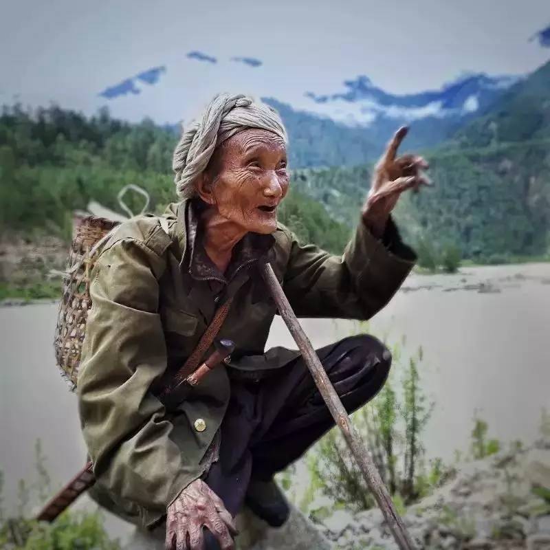 用手机拍照片的技巧,手机什么软件拍出来的照片最好看