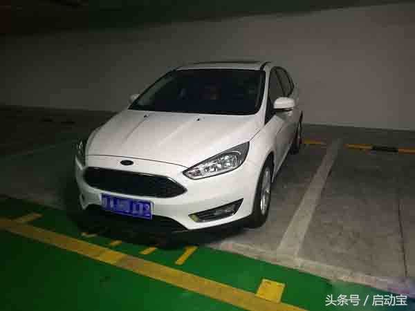 2017款两厢福克斯1.6自动挡测评,2017款福克斯1.5t四缸试驾视频