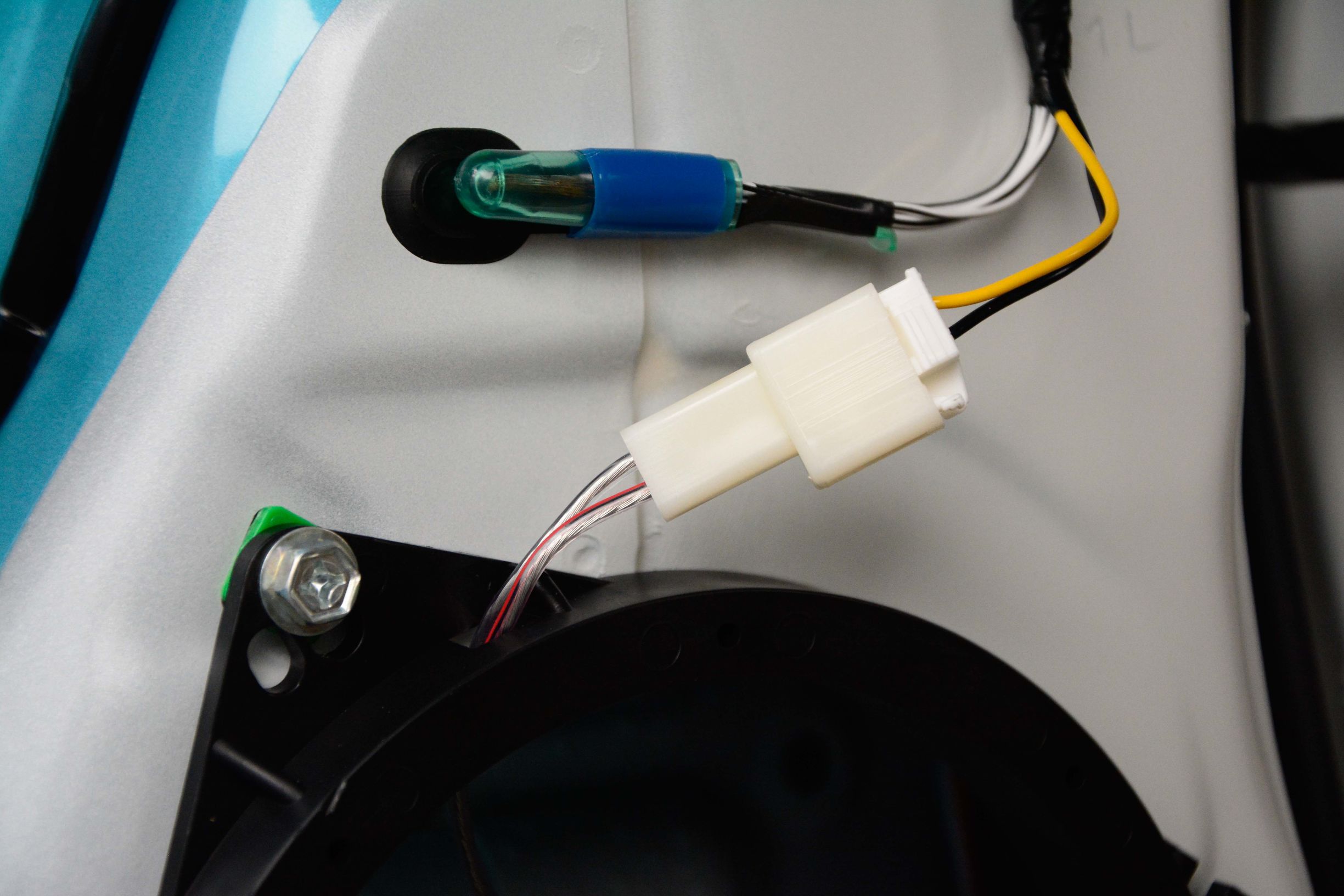 阿尔派360全景一体机普拉多,阿尔派普拉多专用音响