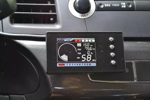 三菱翼神10款1.8自动带天窗多少钱,一万多三菱翼神自动挡