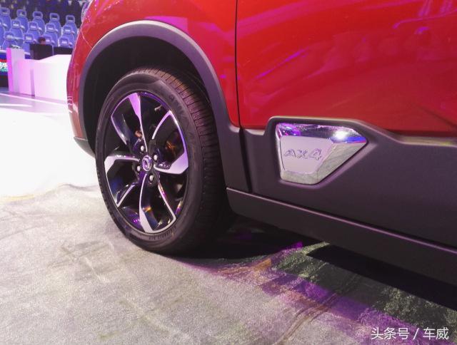 宝骏汽车有颜值,东风风神ax4和宝骏560哪个好