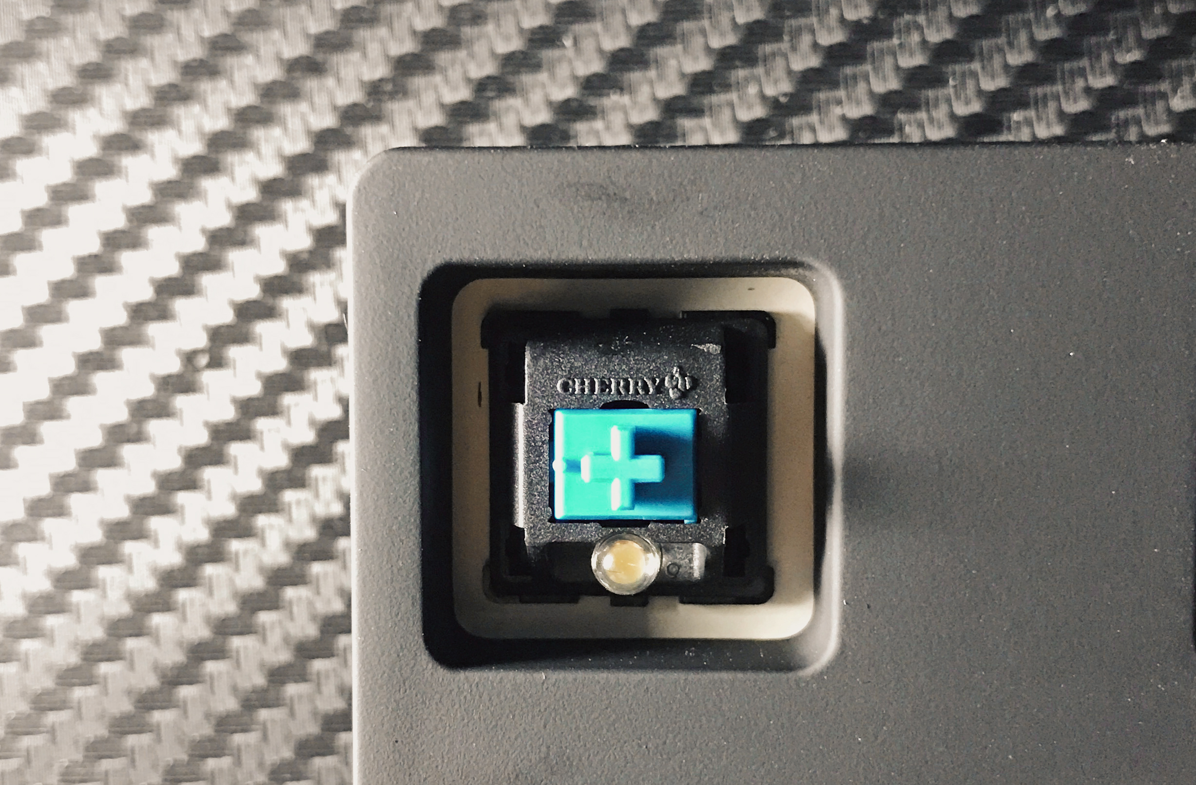 机械键盘轴体单弹簧和双弹簧,机械键盘更换轴体教学视频