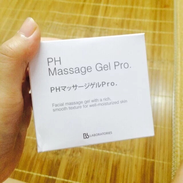 控油缩毛孔什么最好用,控油收缩毛孔祛黑头护肤品推荐