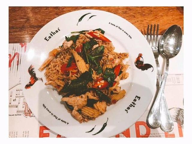 啦啦旅行-此文有毒！看完导致胃疼.....