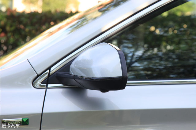 互联网汽车荣威,荣威互联网版