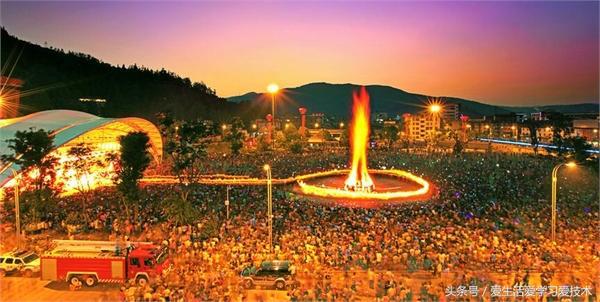 云南哪些少数民族过火把节,云南50年代过火把节