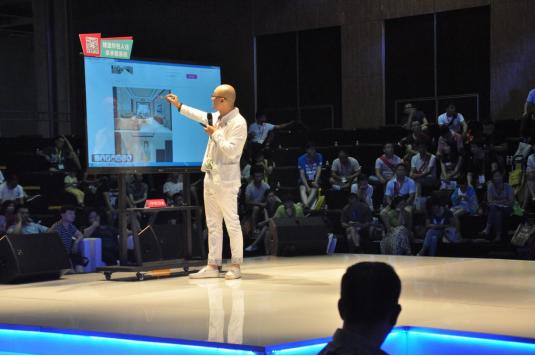 欧工软装到家全新蜕变“杀手级”系统亮相广州建博会