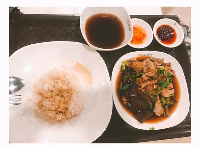 啦啦旅行-此文有毒！看完导致胃疼.....