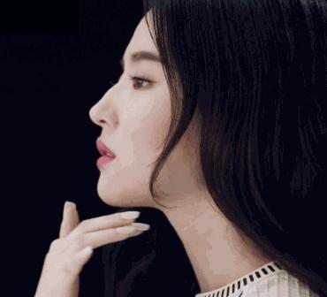 杨采钰点赞刘亦菲微博,杨采钰点赞刘亦菲黑料是真的吗