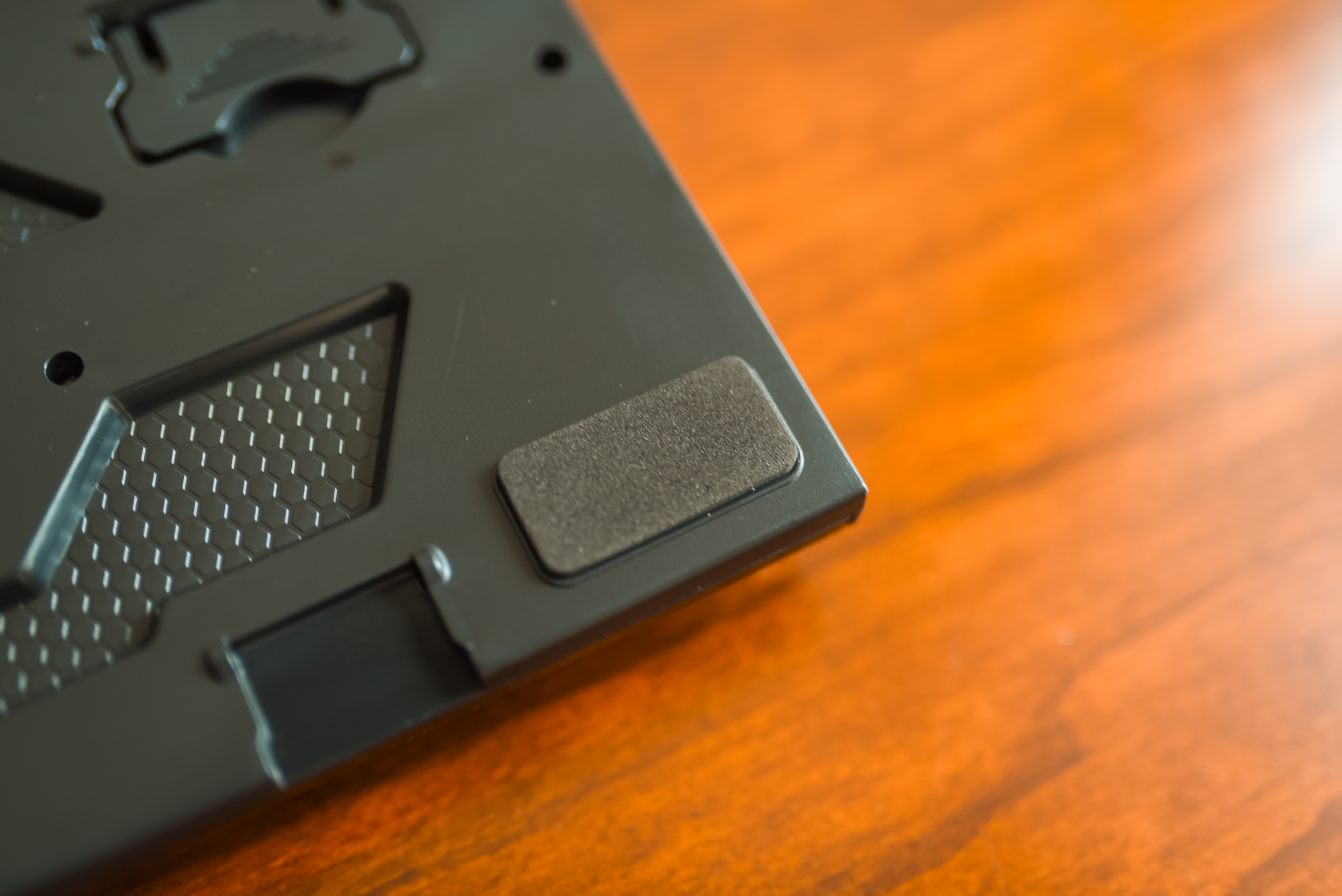 百元价位带背光的键盘,百元左右的机械键盘测评