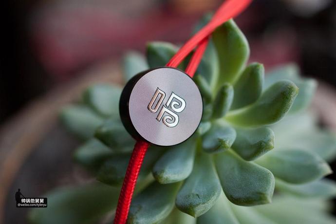 为K歌而生唱吧BANG三单元圈铁耳机