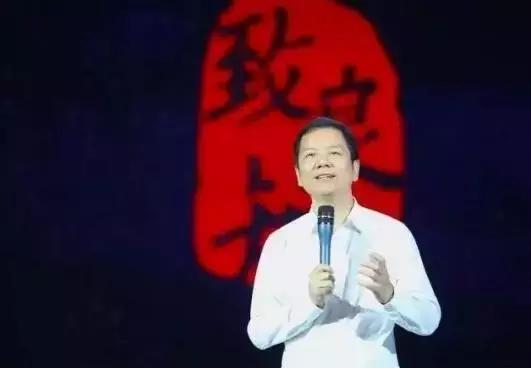 他从保监会辞职，创办了福州升学率最高的学校，校长是这样“炼”成的