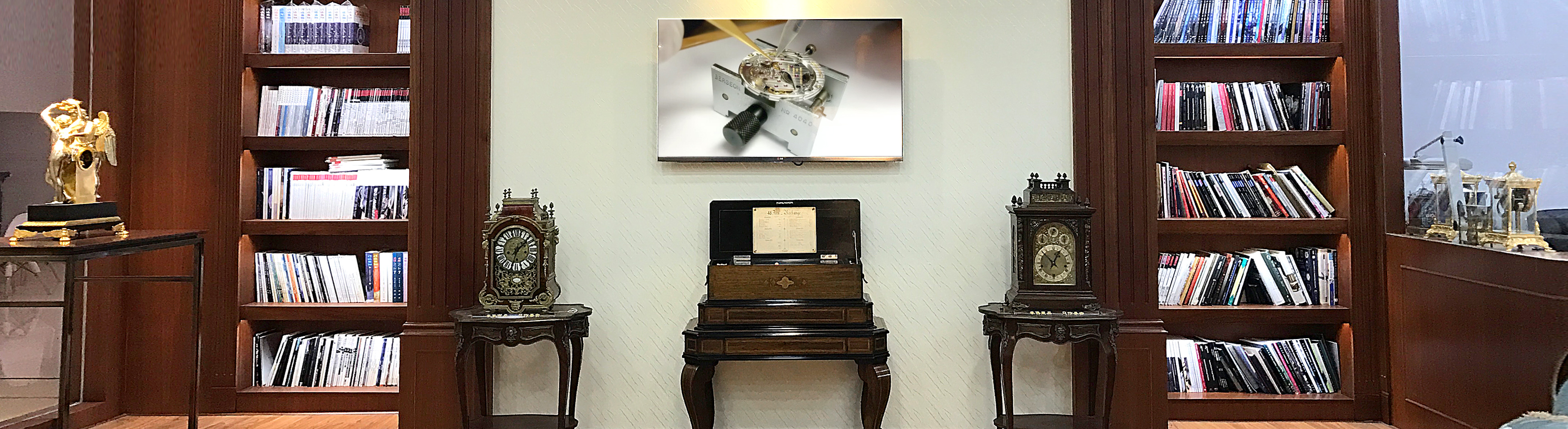 手表进水导致停走，不及时洗油真的很伤！把芯生锈断掉要换，机芯满是锈迹～看芝柏单按钮计时洗油后焕然一新