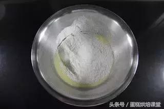 戚风蛋糕使用的是什么成型方法,手把手教你海绵蛋糕做法