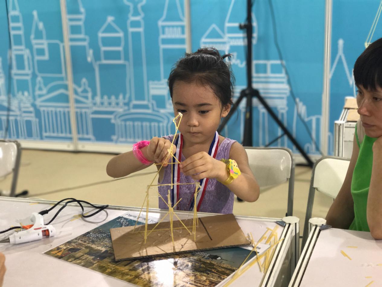 让孩子爱上科学视频,让孩子们一秒爱上物理