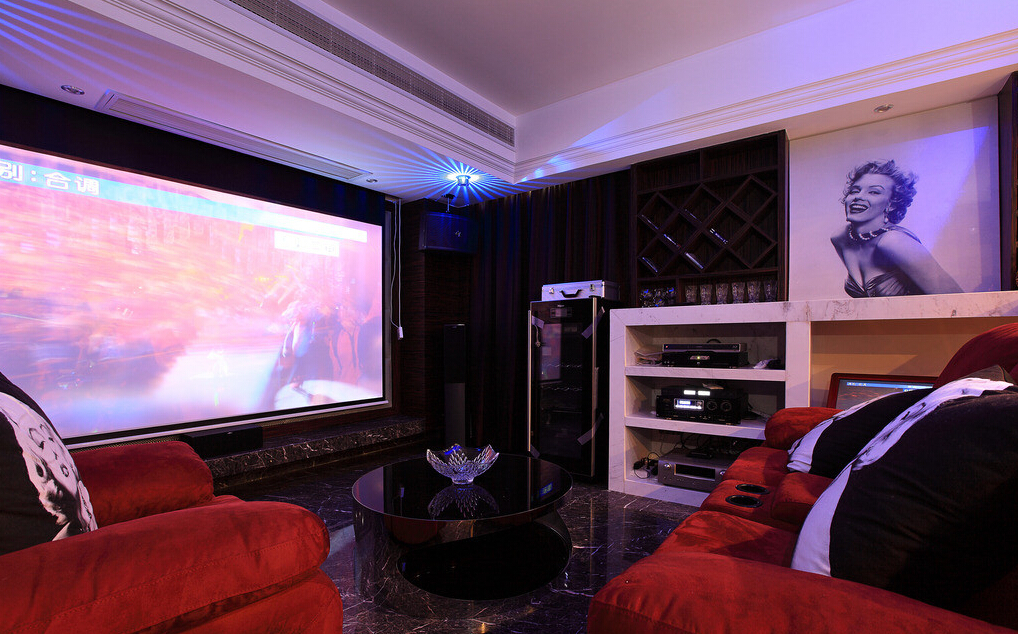 别被工作绊住了双脚，说不准哪个点子就创造出一个商业传奇，玩副业一样赚大钱