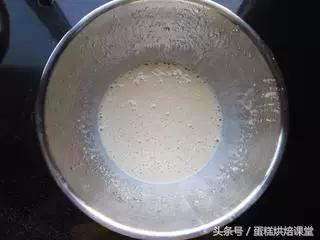 戚风蛋糕使用的是什么成型方法,手把手教你海绵蛋糕做法