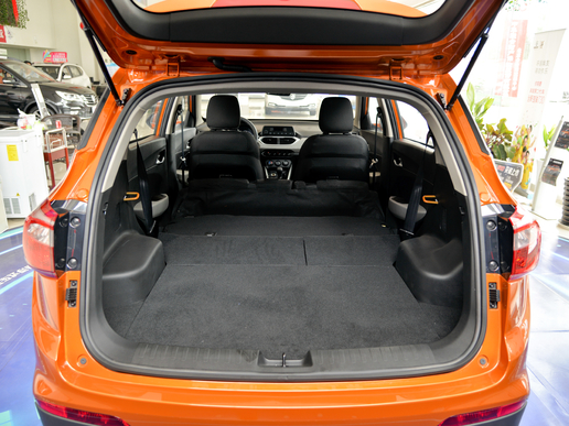 5万块钱能买到的suv,5万左右的新宝骏suv是哪款