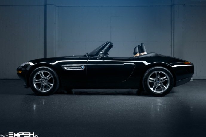 老款宝马z8,宝马z8多少钱一公里