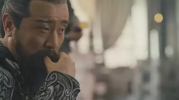 于和伟剧里霸气走路,于和伟经典步伐