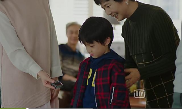 我是你们都讨厌的后妈，看我怎么打败继女的亲妈，赢得老公和继女的心