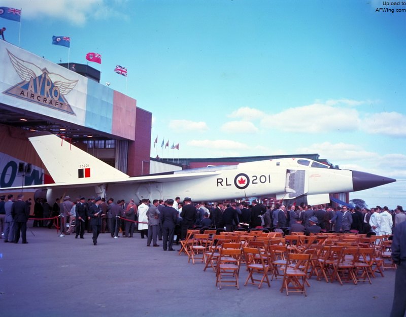 小国雄鹰XⅣ世界最愚蠢的决定——加拿大的断箭