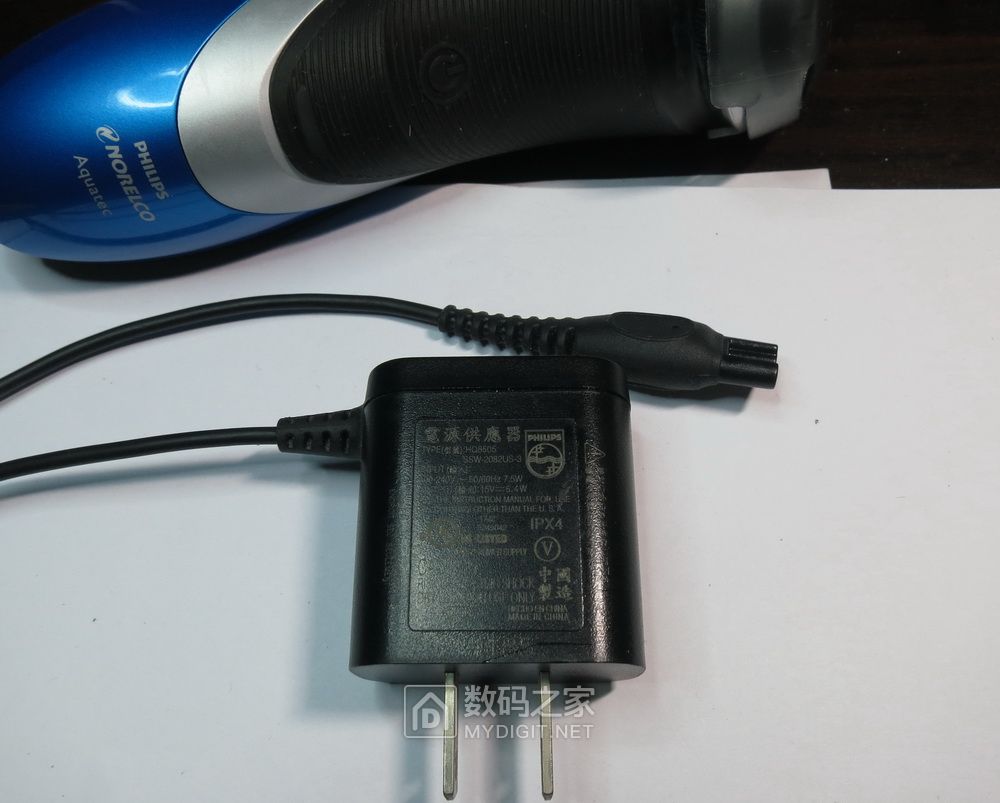 原来剃须的感觉如此美妙！飞利浦三头剃须刀不关机拆修