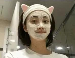 鹿晗和关晓彤一块演的戏,鹿晗给关晓彤买表