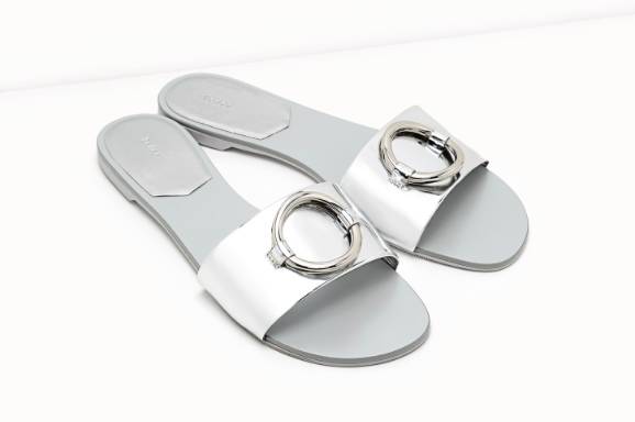 网红夏季百搭拖鞋,2019网红拖鞋夏