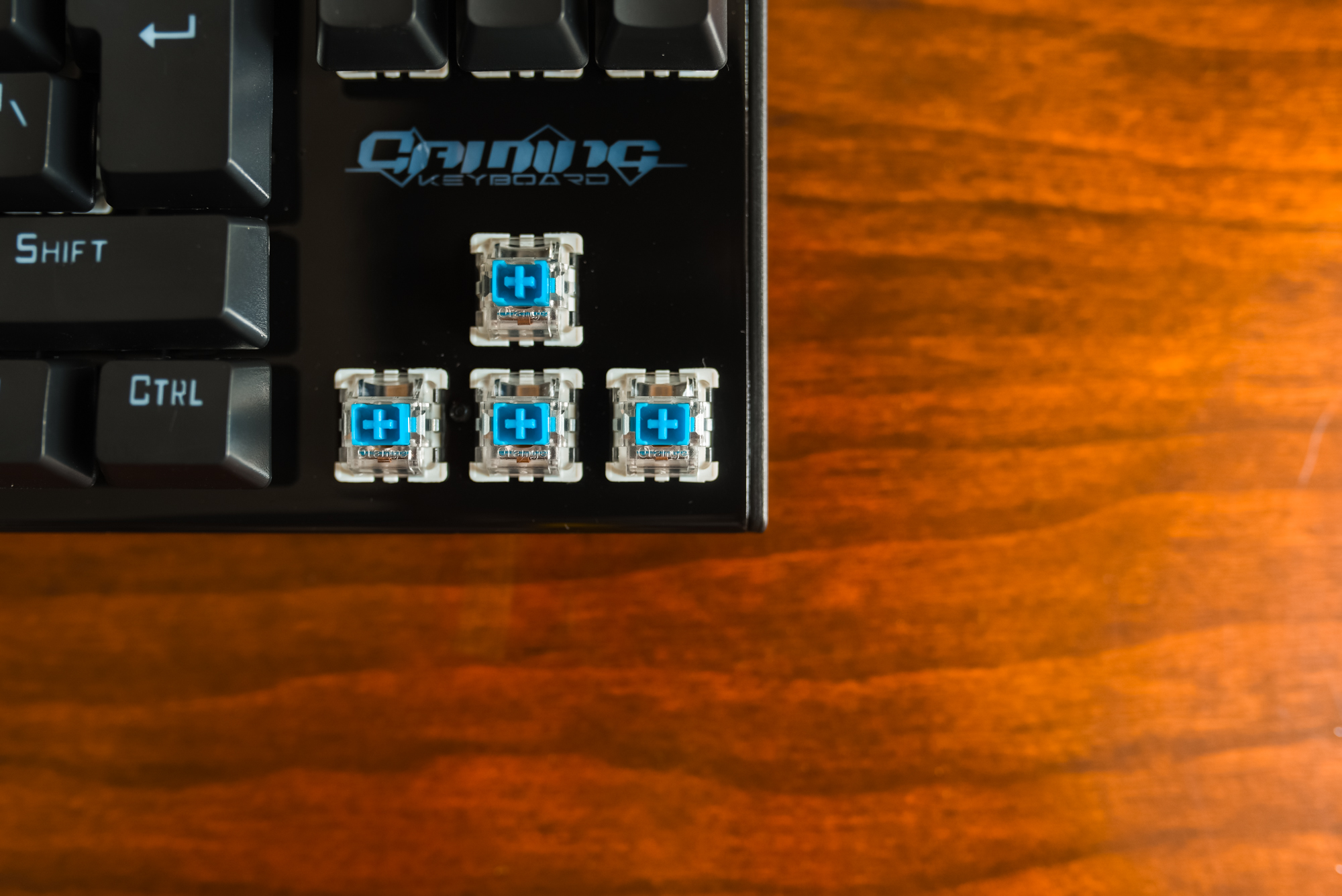 百元价位带背光的键盘,百元左右的机械键盘测评