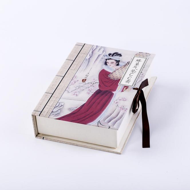 一场文创与化妆品结合的游戏