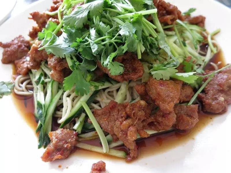 适合夏天吃的各种凉面,让你胃口大开的夏日凉面