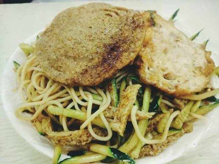 适合夏天吃的各种凉面,让你胃口大开的夏日凉面