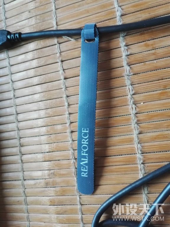 最好的静电容键盘款式,静电容键盘和红轴键盘