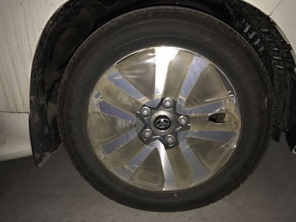 丰田酷路泽5700与4000的区别,丰田兰德酷路泽5700脱困能力