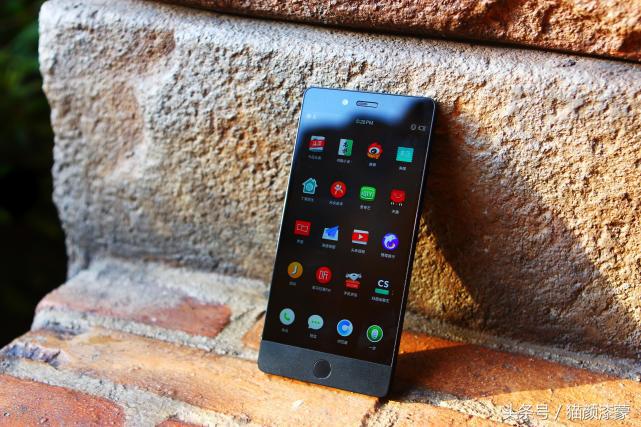 锐丽异类的上海之旅：坚果Pro畅玩迪士尼