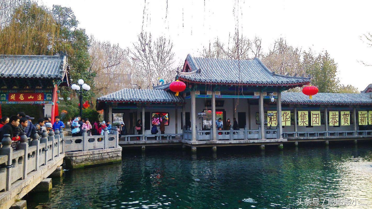 济南天下第一泉趵突泉黑虎泉游玩,诗画七十二名泉趵突泉