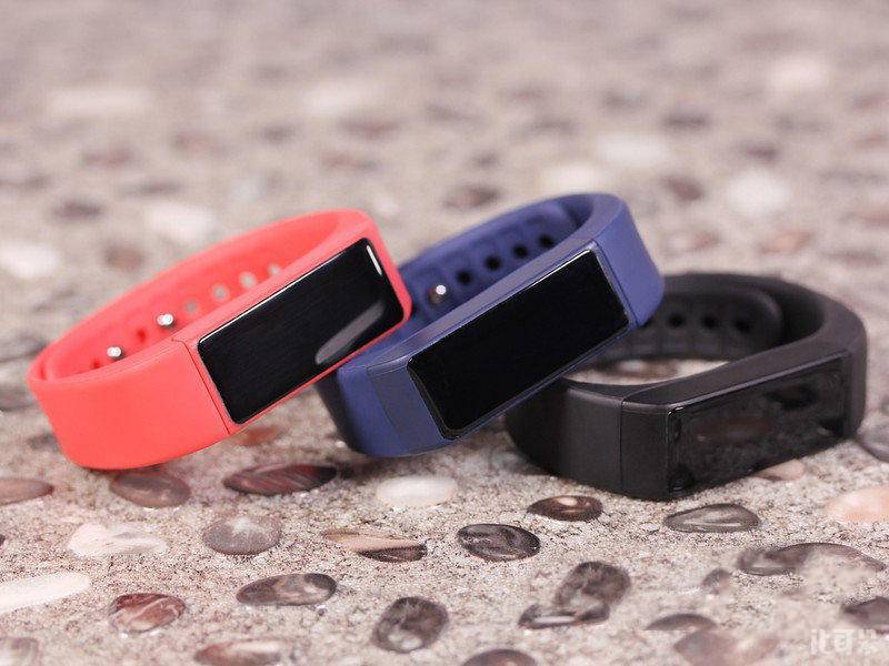 最好的小米手环推荐,小米手环6nfc和华为手环6pro