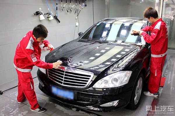 汽车贴膜大概需要多少钱合适,汽车贴膜一般要多少钱合适