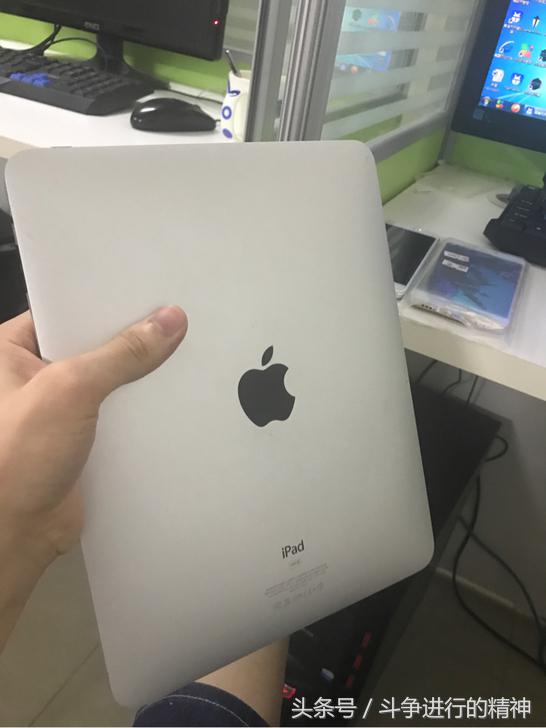 500鍏冨乏鍙砳pada13,棰勭畻3000涔板叏鏂癷pad