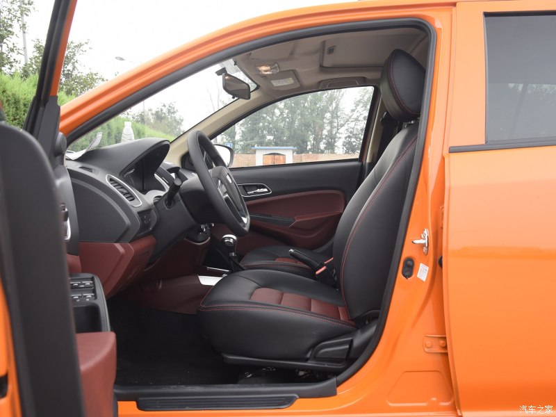 小排量汽车测评,测评小型豪华车