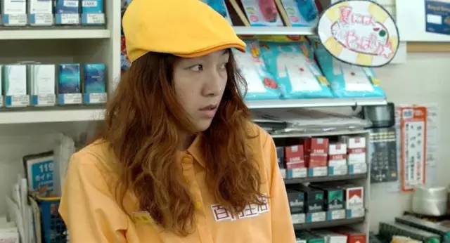 生活强奸了我们，有人选择直面反抗，也有人学会享受，各有各的活法，各有各的人生。