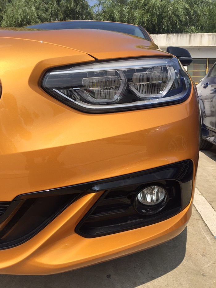 宝马118i几缸发动机,宝马1系118试驾视频