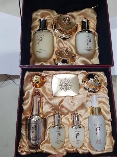 代购为什么卖得比专柜便宜,代购为什么买表会便宜