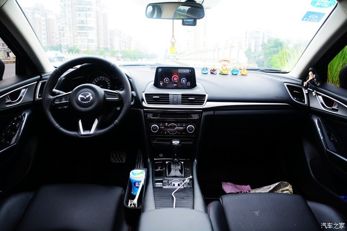 马自达3昂克赛拉2.0实际油耗,马自达昂克赛拉2.0质擎版试驾